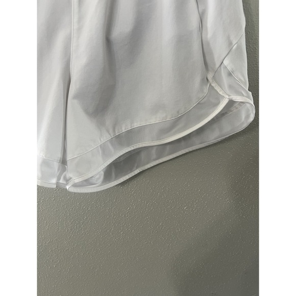 Athleta Mesh Racer Run Short  Women's Size XS - Picture 3 of 7